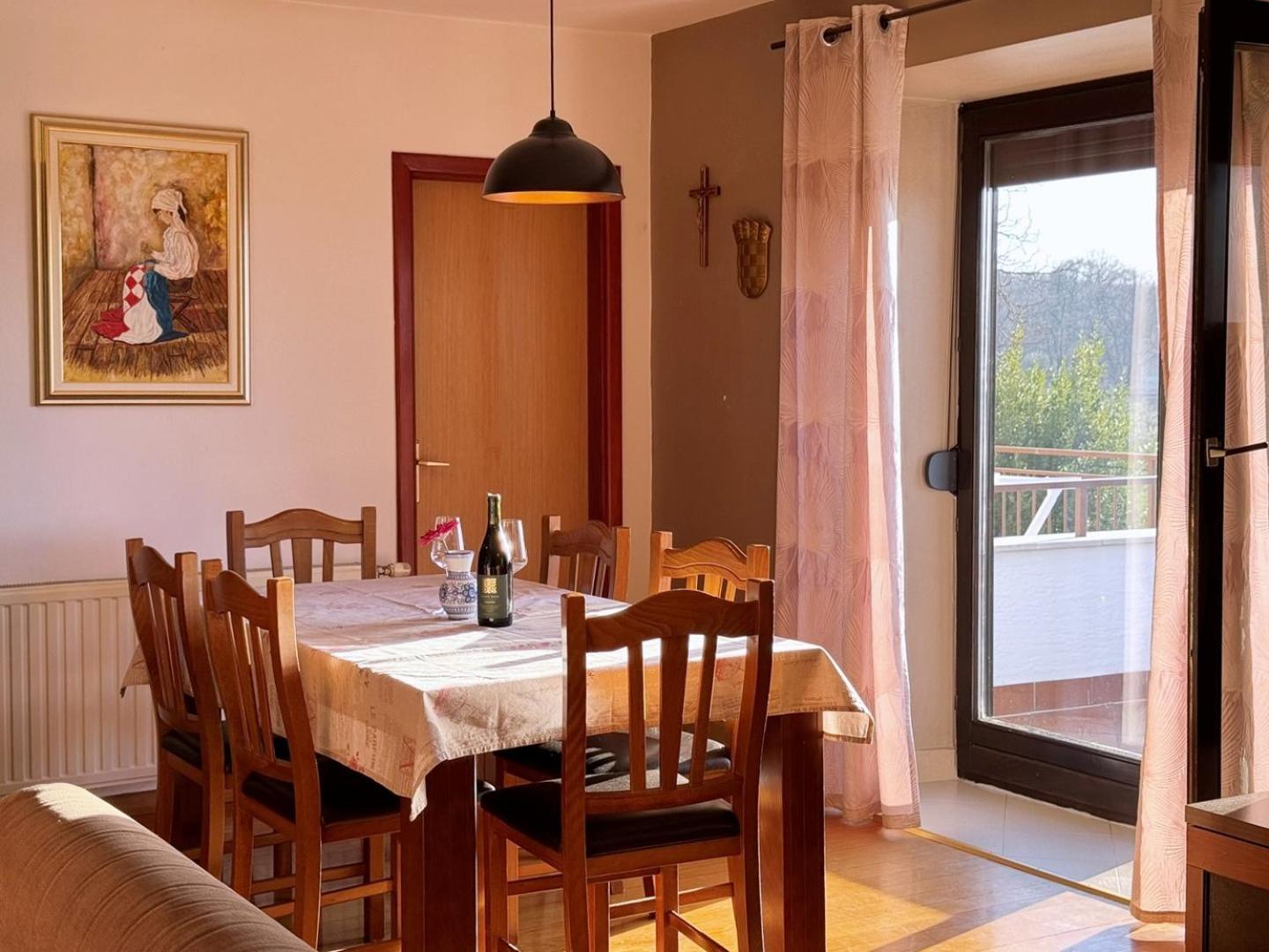 Apartments Katarina Малинска Екстериор снимка